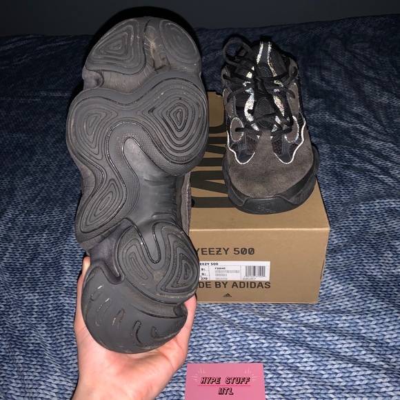 Yeezy 500 Utility Black - Picture 3 of 3